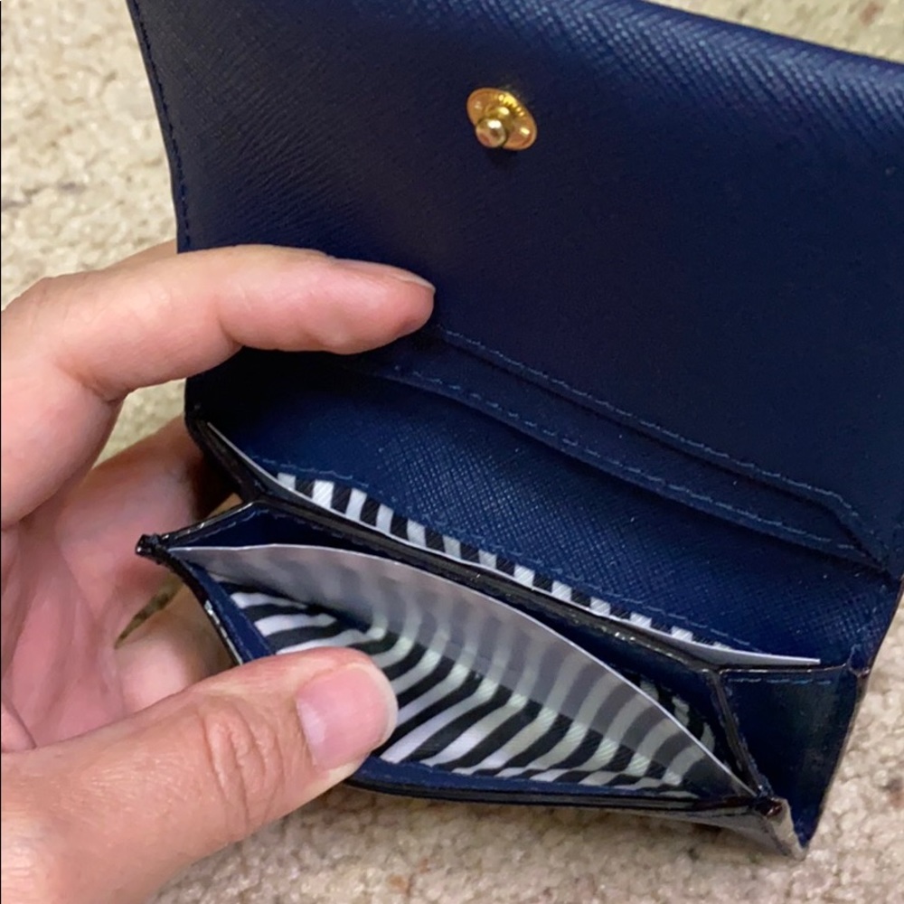 Kate Spade ♠️ Card Case - Picture 4 of 6